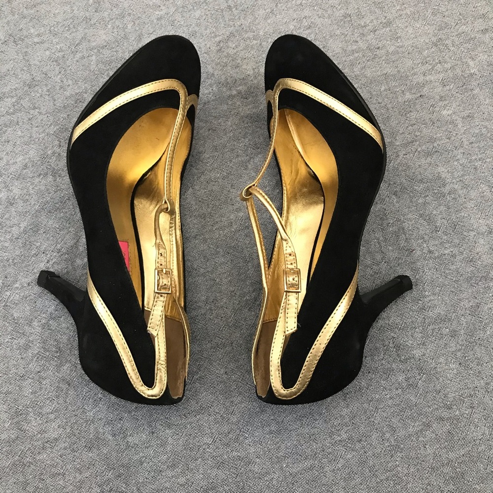 Betsy Johnson leather black/gold t-strap heels